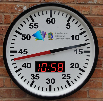 Pace Clock including Digital Time of Day Clock